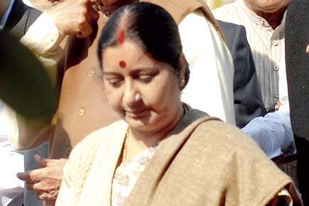 Lalit Modi controversy: AAP protests near Sushma Swaraj's house