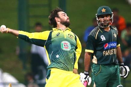 Australia beat Pakistan by one run for series sweep