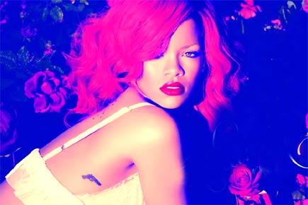 Rihanna made to undergo security check five times at airport?