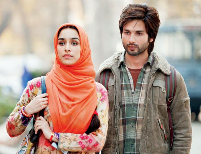 Haider saw a steady rise in its footfall thanks to encouraging  reviews. The small-budget film starred established actors, but its grim theme proved to be a deterrent in certain quarters