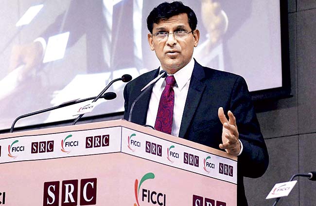 Expectations are high from Raghuram Rajan with some dips in the markets. Pic/PTI