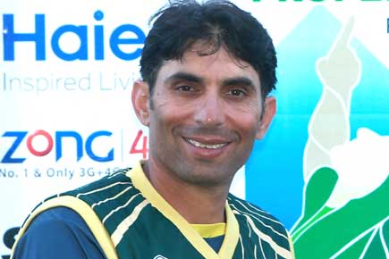 Pak skipper Misbah out of remaining ODIs against New Zealand