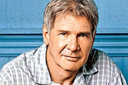 Harrison Ford joins flying club in Britain