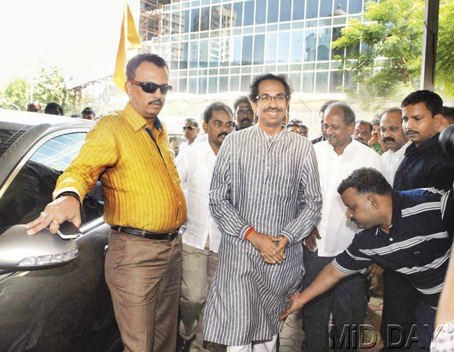 Uddhav Thackeray arrives at Sena Bhavan for a meeting with the party’s newly elected MLAs yesterday. Pic/Shadab Khan