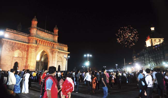 Every December 31, Mumbaikars flock to the Gateway of India to bring in the New Year by screaming “Happy New Year” into someone’s armpit’. File pic