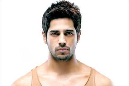 6 Times We Couldn't Get Enough of Sidharth Malhotra's Style
