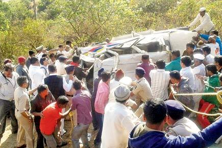 Shortcut proves fatal for 3 Mumbai cops as their car falls into 300-ft gorge