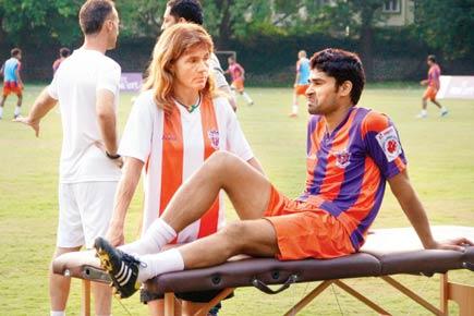 ISL: 'Mummy' Lena Fallqvist keeps FC Pune City fit