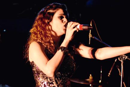 Bollywood musicians groove to Shalmali Kholgade's tunes