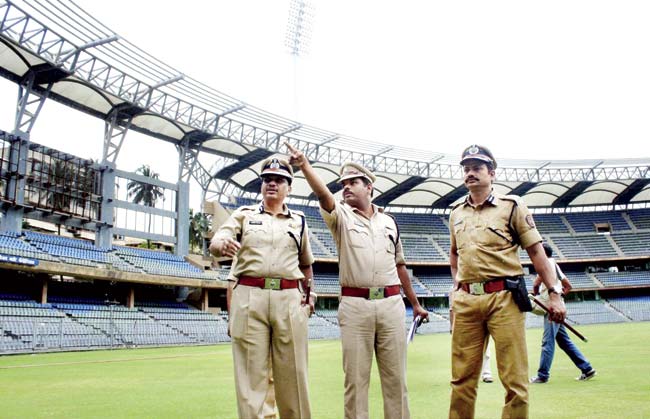 Police officials are expected to deploy more than 2,000 personnel at the stadium on D-day. Pic/PTI