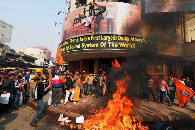 Hindu group activists burn the Aamir Khan starrer 