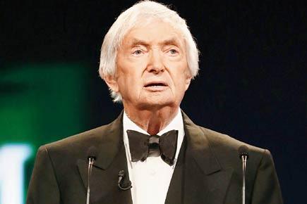 Cricket fraternity mourns the loss of Richie Benaud