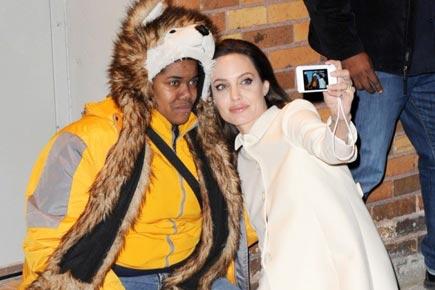 Angelina Jolie rescues a fan 