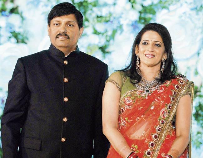 Avinash Bhosale with wife Gauri