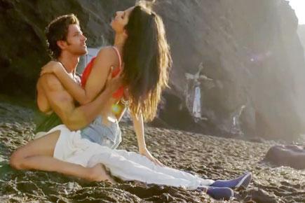 Public review of 'Bang Bang'