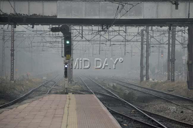 Mist between Dombivili and Diva. Pic/Shrikant Khuperkar