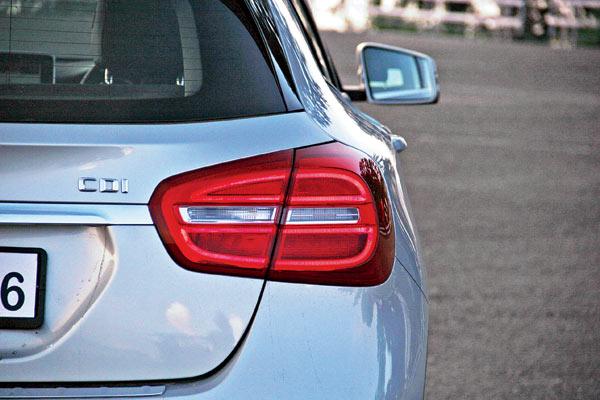 The tail-lamps are exquisitely designed. Placed on the extreme at the rear, the LED units add to the width of the car