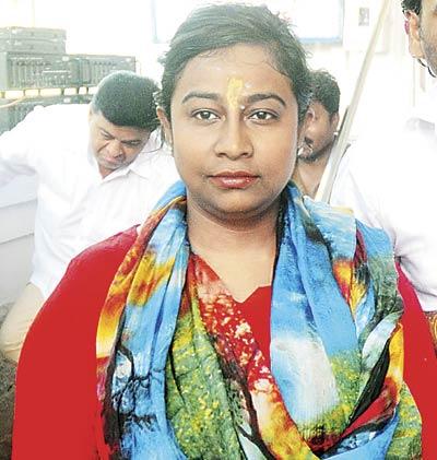 Akhil Bhartiya Sena candidate Geeta Gawli