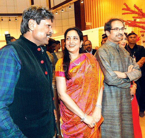 Kapil Dev with Rashmi and Uddhav Thackeray