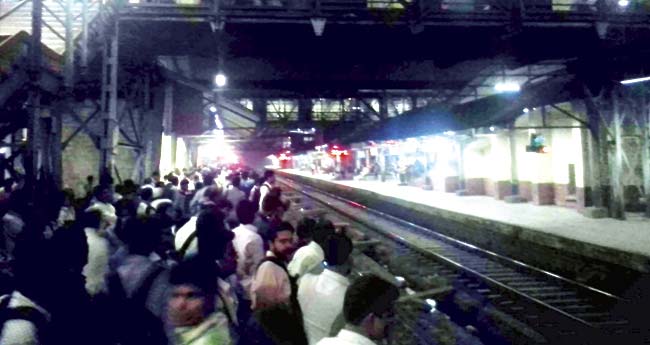 Commuters at Kurla railway station at 11 pm last weekend