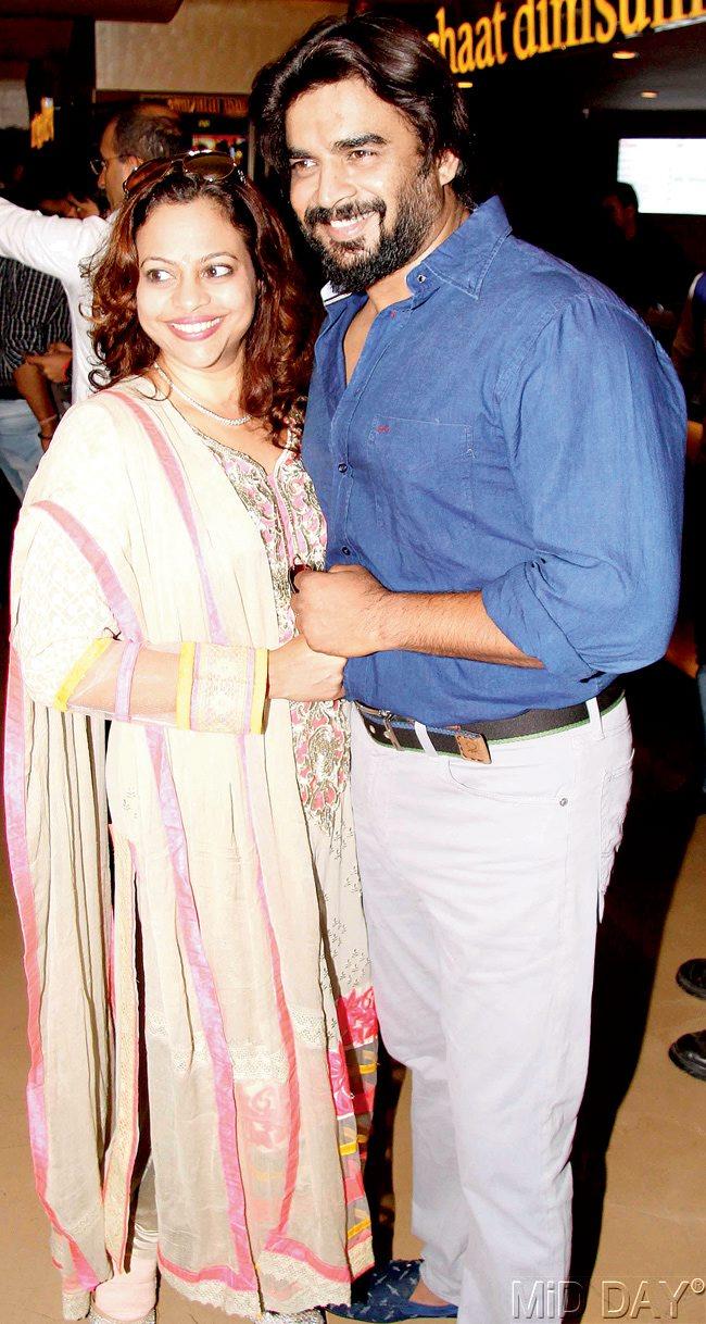 R Madhavan with wife Sarita 