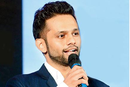 Spotted: Rahul Vaidya at a felicitation ceremony