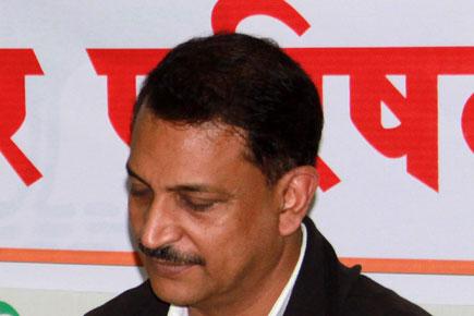 Shiv Sena ministers unlikely to join govt in Maharashtra tomorrow