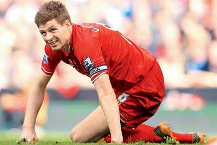 Steven Gerrard weighs new Liverpool contract