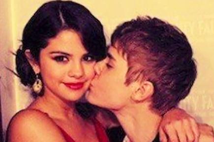 Selena Gomez plays Sexy Nurse to Justin Bieber