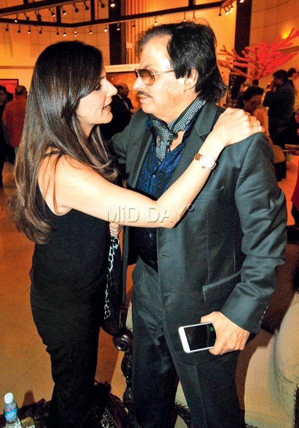 Simone Khan with dad Sanjay Khan