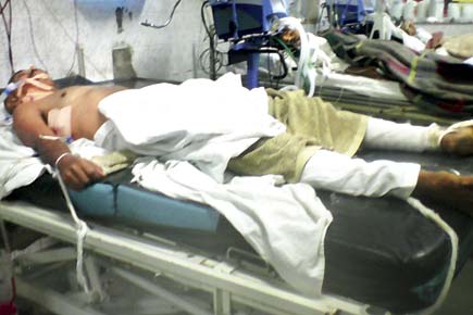 Mumbai: Man falls off train, is left to bleed all night at Sion hospital