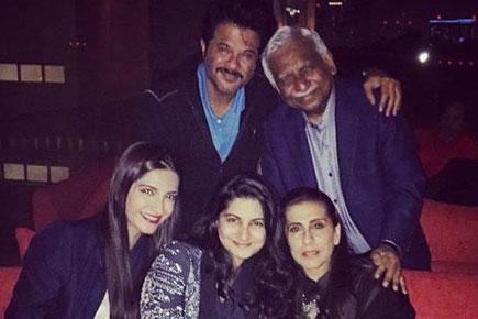 Anil Kapoor celebrates birthday with Sonam, Rhea and wife in Dubai
