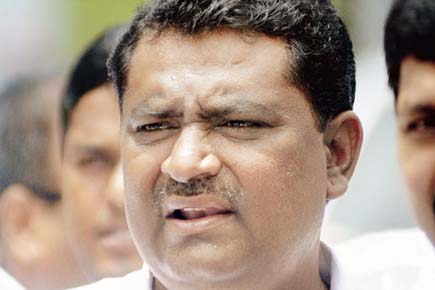 Mumbai: File related to bribery case recovered from NCP leader Suresh Dhas' residence
