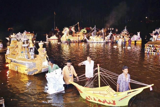 The Tripurari Poornima, which falls on a full moon night immediately after Diwali is celebrated with great fanfare in Goa. These boats are part of a contest held on that day