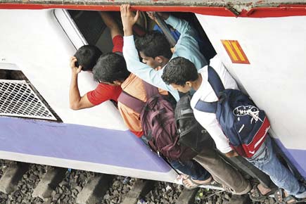 Mumbai: Overcrowded trains cause two to fall off