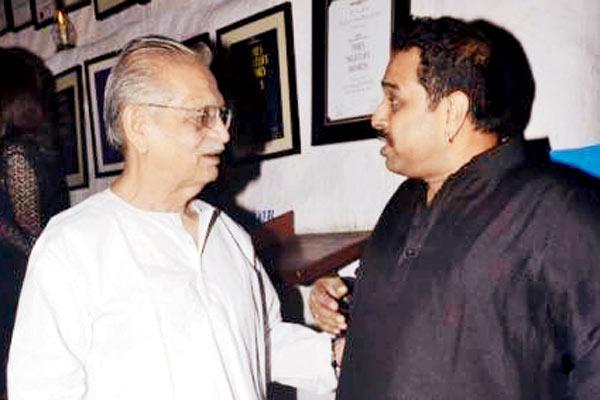 Gulzar (left) and Shankar Mahadevan