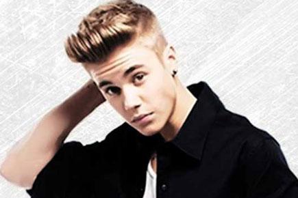 Justin Bieber cries over Selena Gomez and Orlando Bloom 