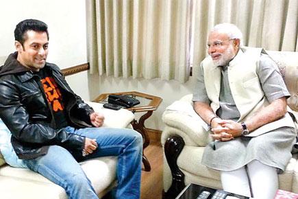  Narendra Modi praises Salman Khan on 'Swachh Bharat' drive