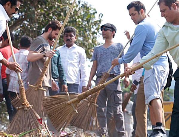 Salman Khan on a cleanliness drive. Pic/Salman Khan