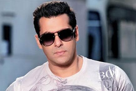  Salman Khan misses the chance to sing in 'Tevar'