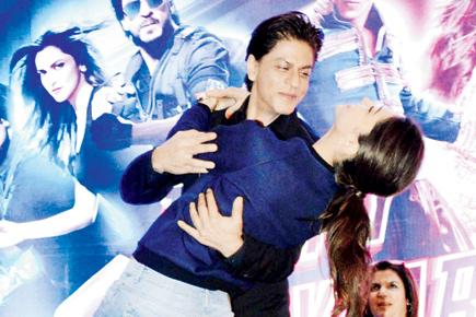 Meet the dancing duo - Shah Rukh Khan and Deepika Padukone 