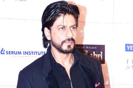 Shah Rukh Khan back at work, still recovering