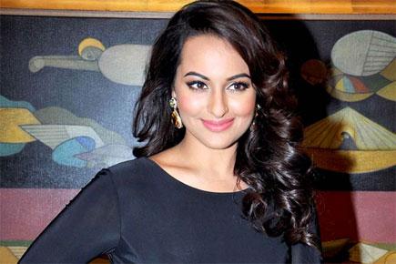 I would love to portray an actress in biopic: Sonakshi Sinha