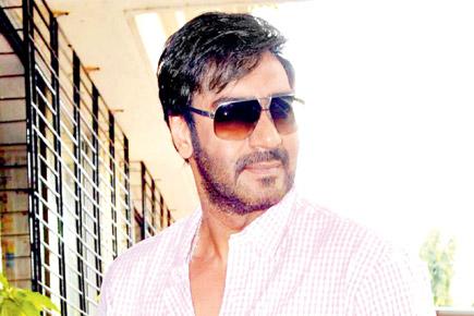 Ajay Devgn and Arshad Warsi meet and greet