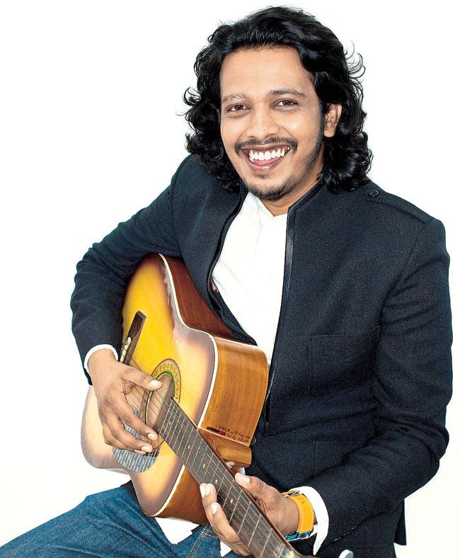 Nakash Aziz reveals that he might compose for a Hindi film soon 
