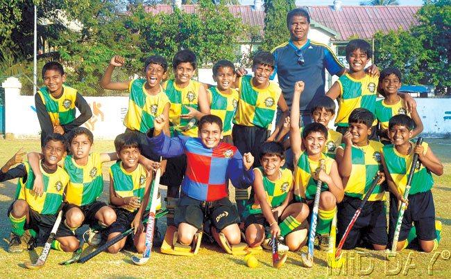The St Stanislaus U-12 hockey team after beating Don Bosco (Matunga)  4-2 to win the MSSA title yesterday. Pic/Sameer Markande