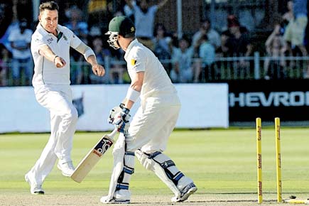 STEYN-GUNNED: South Africa beat Aussies in second Test