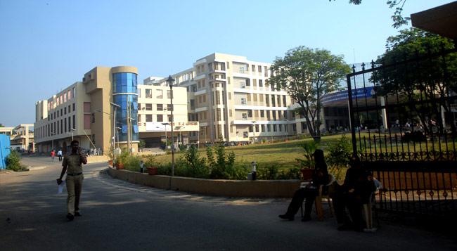 Dr Babasaheb Ambedkar Municipal General Hospital is now the largest peripheral hospital catering to residents between Nallasopara and Jogeshwari. Pic/Pradeep Dhivar