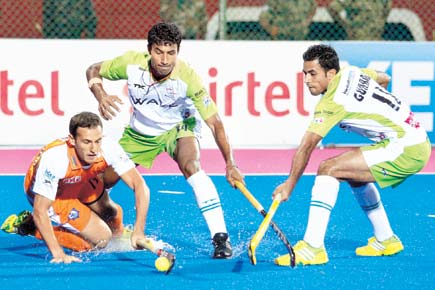 HIL: Delhi edge out Kalinga 4-3 in their clash