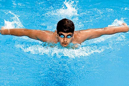 Vedant sinks four meet records at YMCA meet